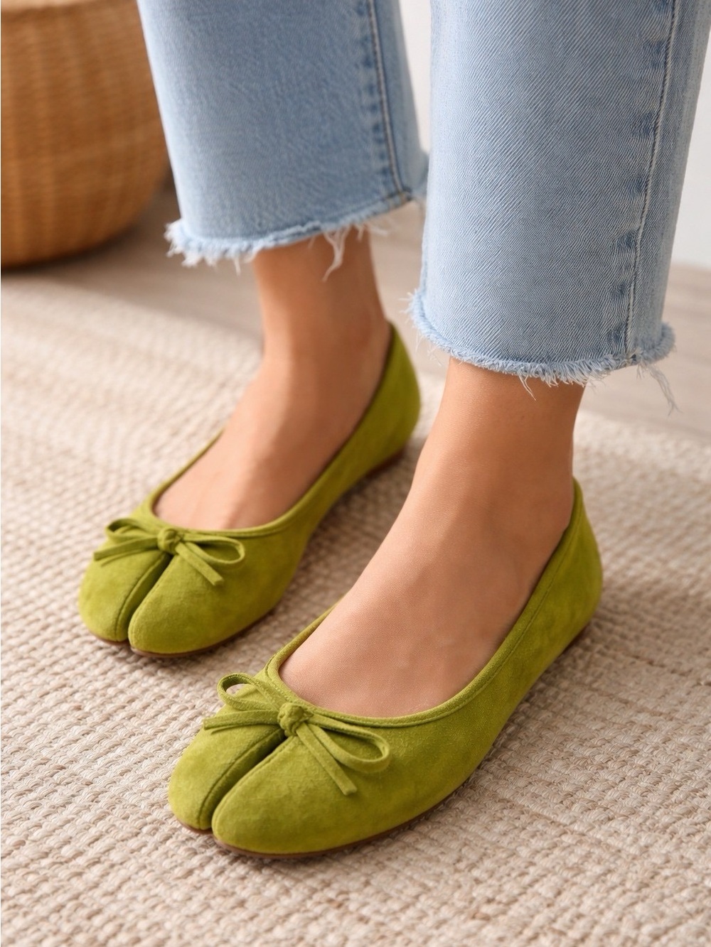 Tabi Olive Suede Pink Split-Toe Ballet Flats with Bow Accent